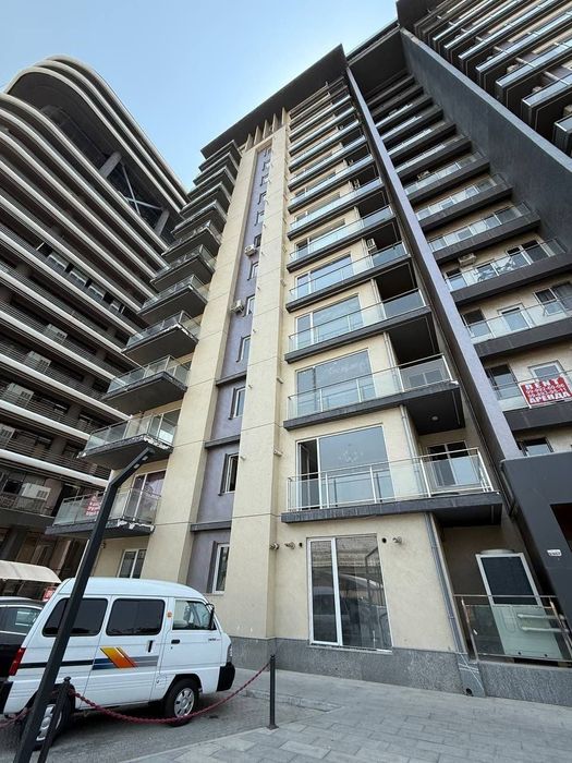 Продается 2х ком кв-ра, ЖК Zarafshan City, ор-р: 1я нотариальная, 51м²