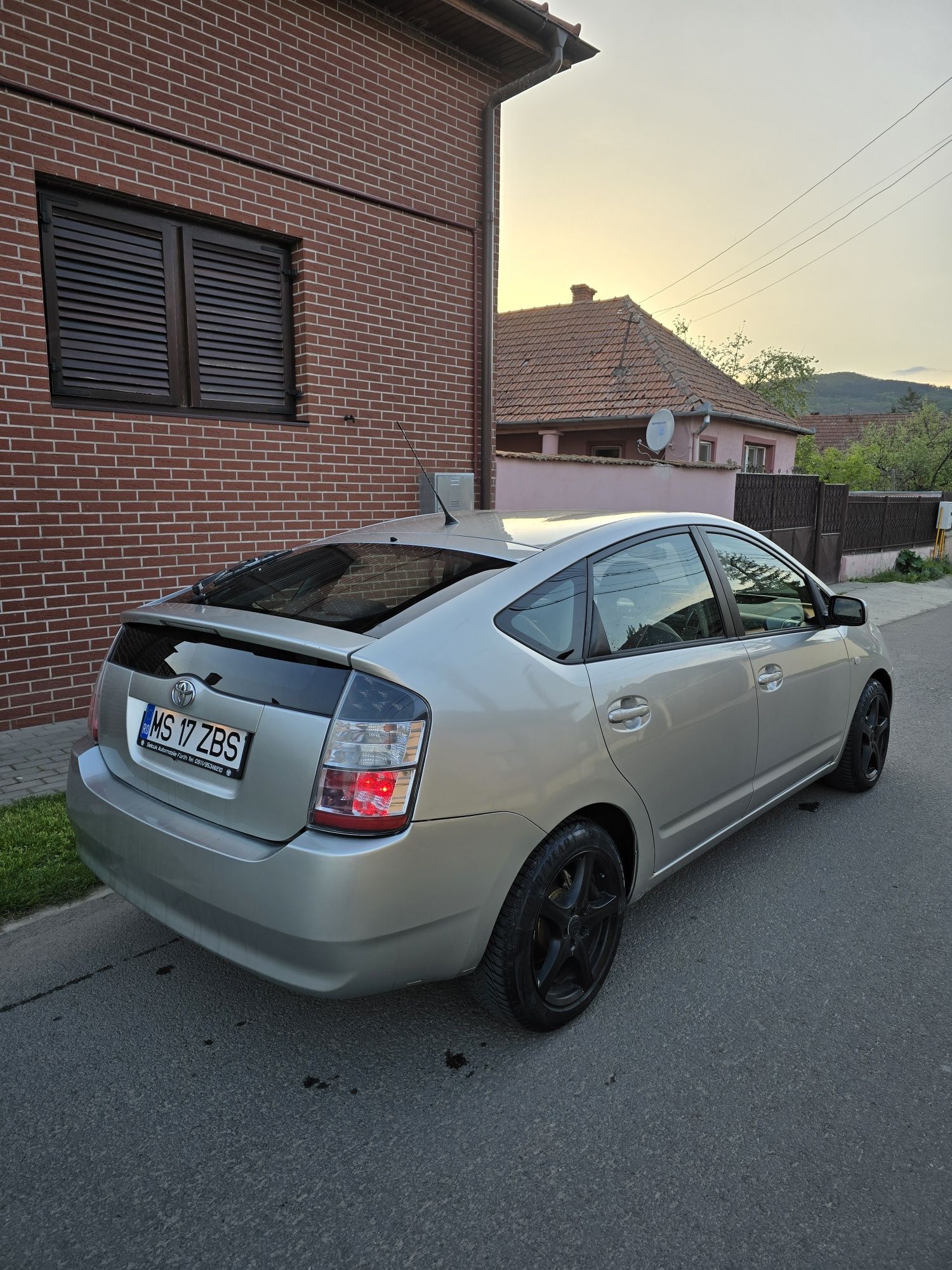 Toyota prius hybrid 2005
