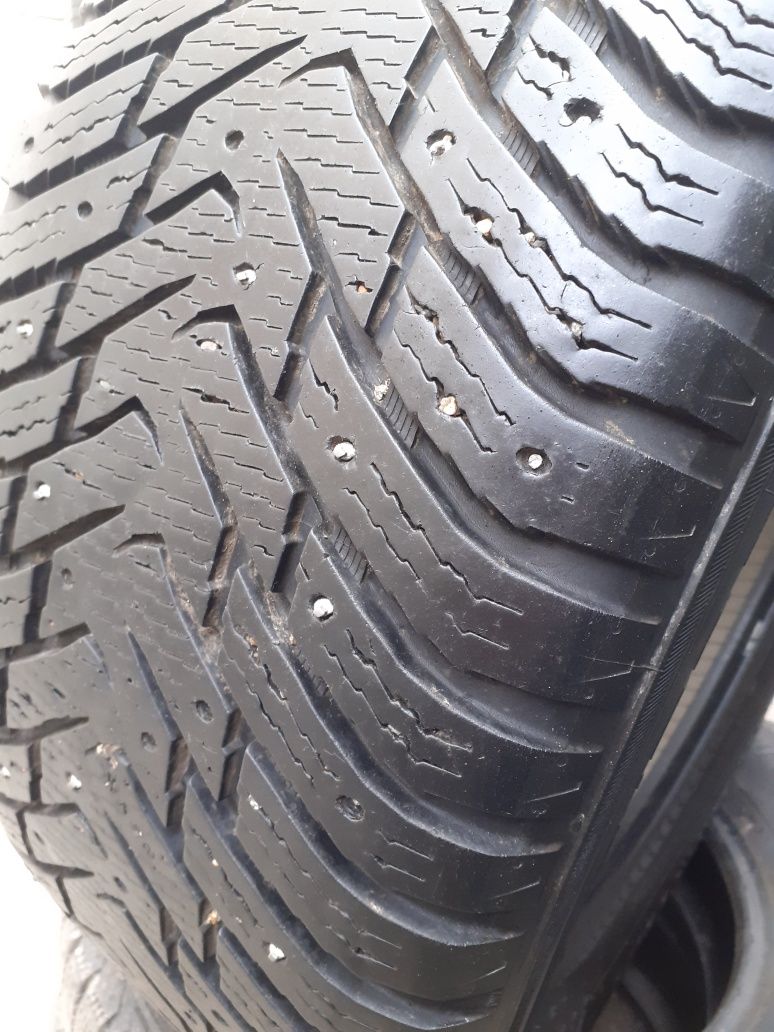 285/50R20 1шт Nokian