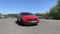 Volvo S60 T5 R Design