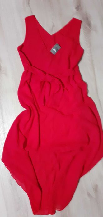 Ефирна асиметрична рокля