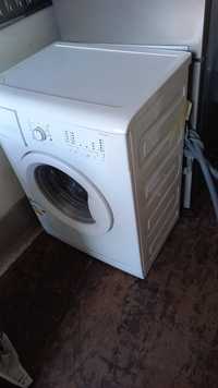 Mașină de spălat rufe Beko,class22w