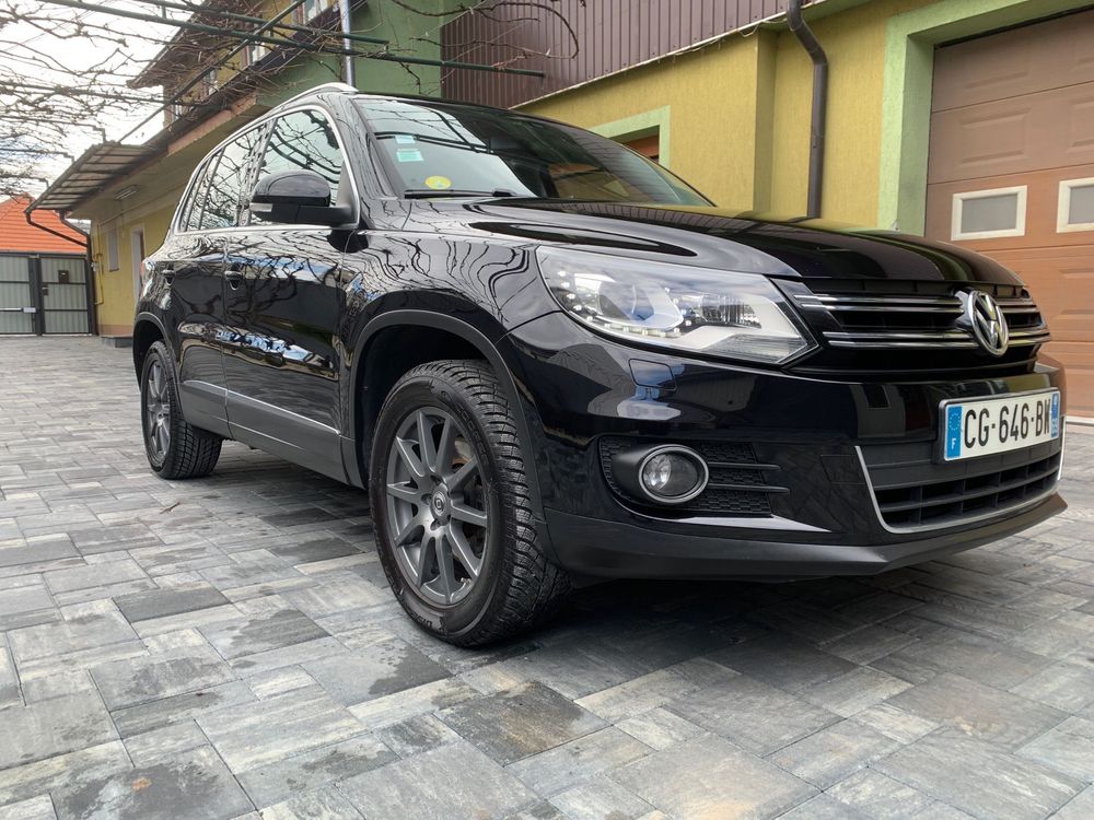 Vw tiguan 4x4 / Panorama / Alcantara /Automat