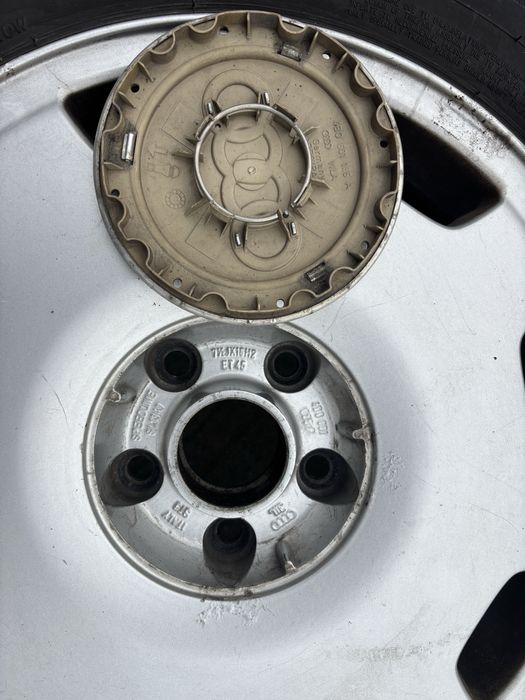 Джанти с гуми 235/60/16