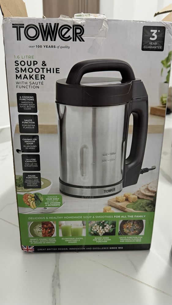 Blender cu functie de Preparat Supa si Smoothie Tower nou cu cutie
