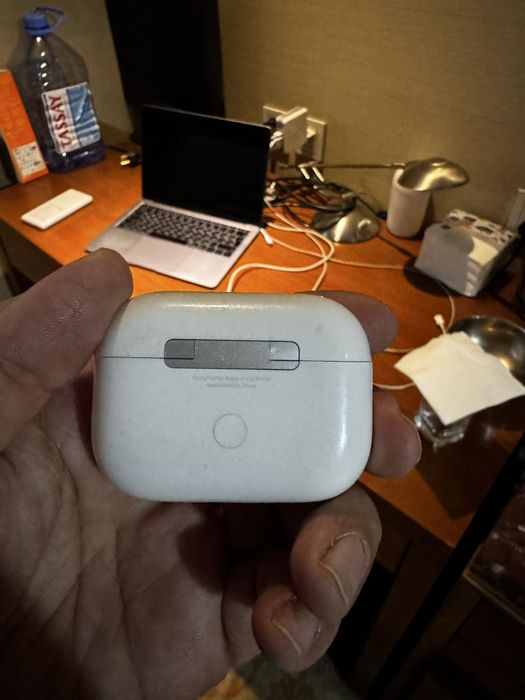 Airpods pro 2 type-c кейс/case Оригинал без ушей