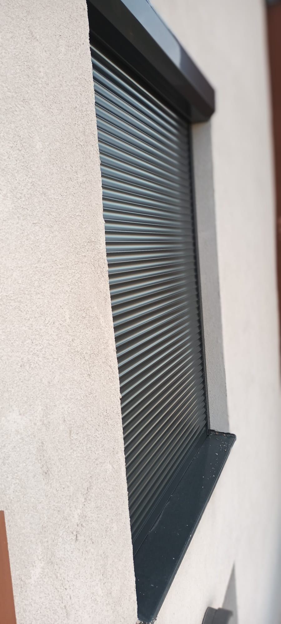 Usi de garaj, rulouri exterioare, automatizări porți