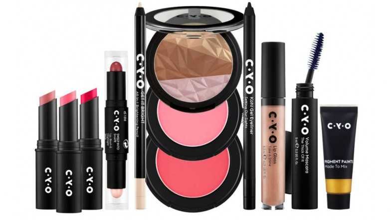 Trusa makeup CYO - include 12 produse