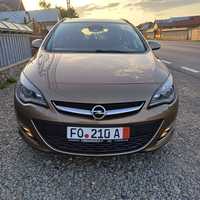 Opel Astra J model 2014 mot 1.7 CDTI 131. cp