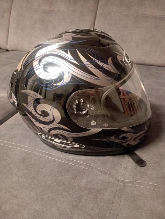Vând casca moto HJC