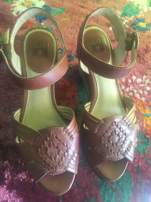 Sandale piele naturala unicat noi!