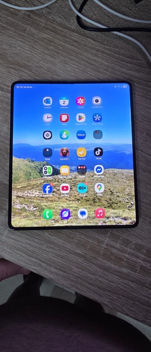 Samsung fold 5 ,512gb , 12gb black