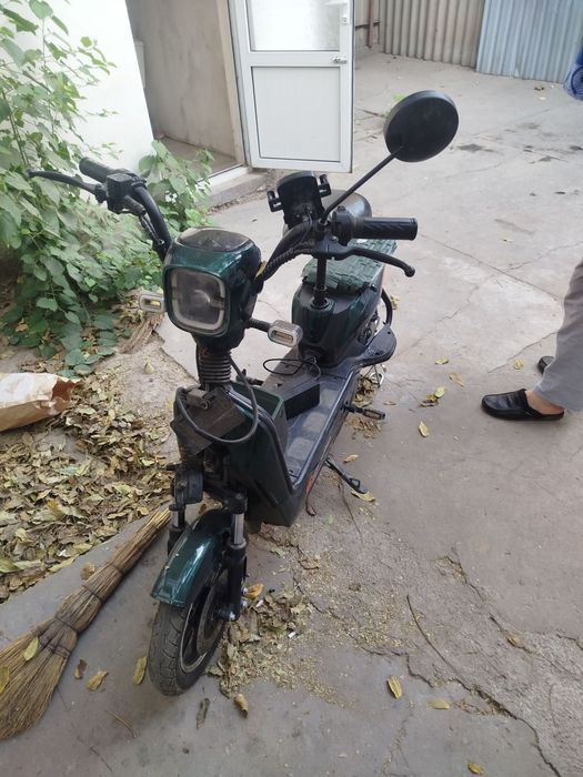 Skutir
Rangi-
Zaryadkasi-70kilome