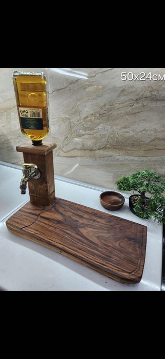 Диспенсър за алкохол Орех и Акация