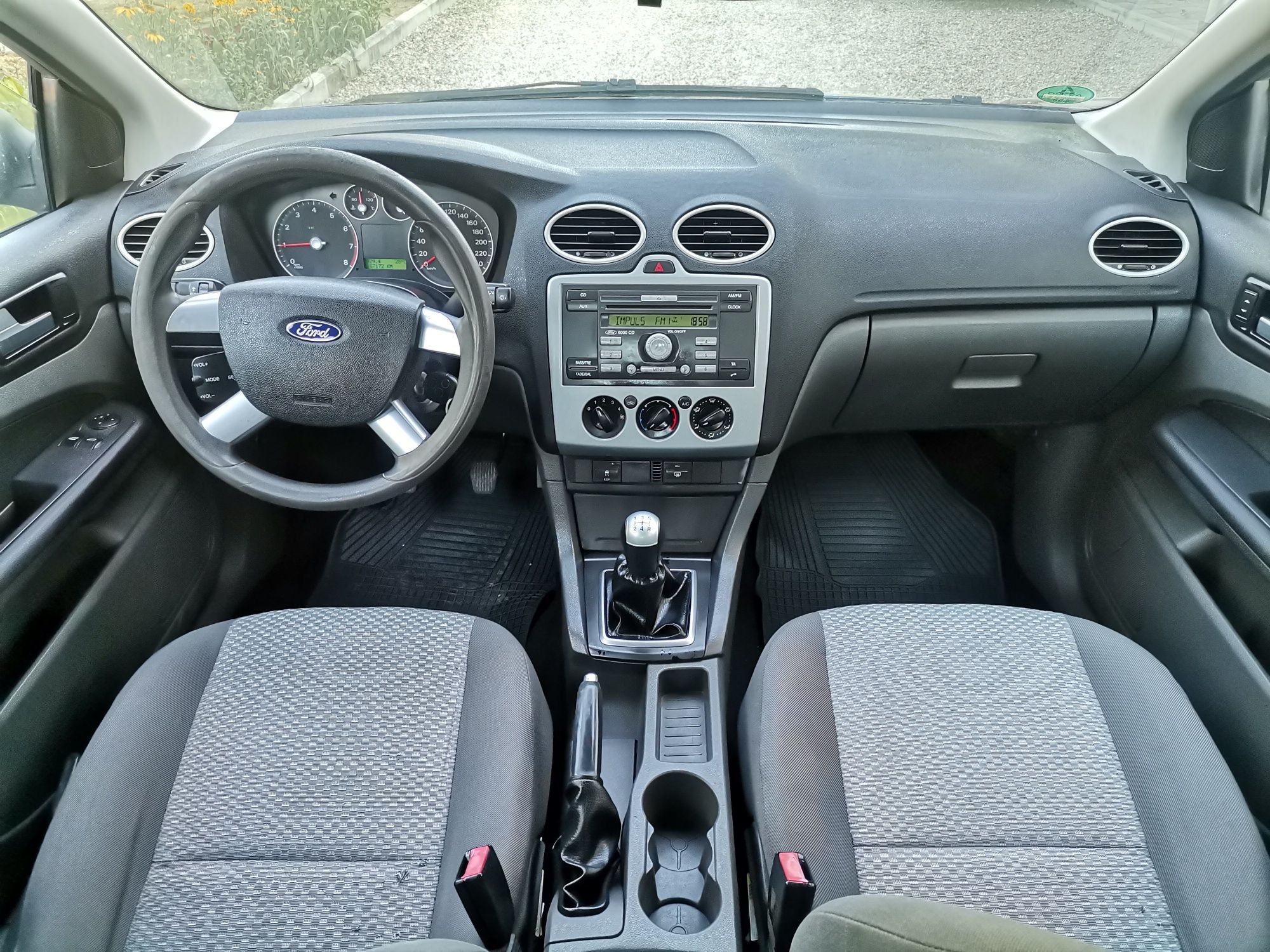 Ford Focus 1.6 benzina euro 4 an 2007 A/C 167.000km