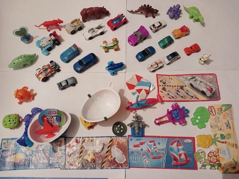 Продам фигурки из киндеров