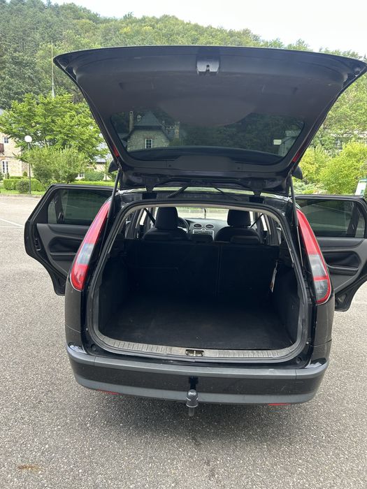 Ford focus 1.6 benzina