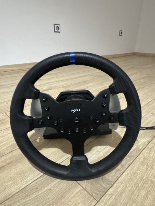 Volan de gaming pxn v99 in stare excelenta