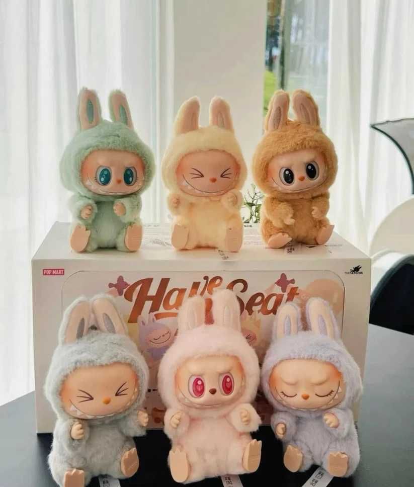 Pop Mart Labubu Have a Seat, Лабубу The Monsters Ключодържател