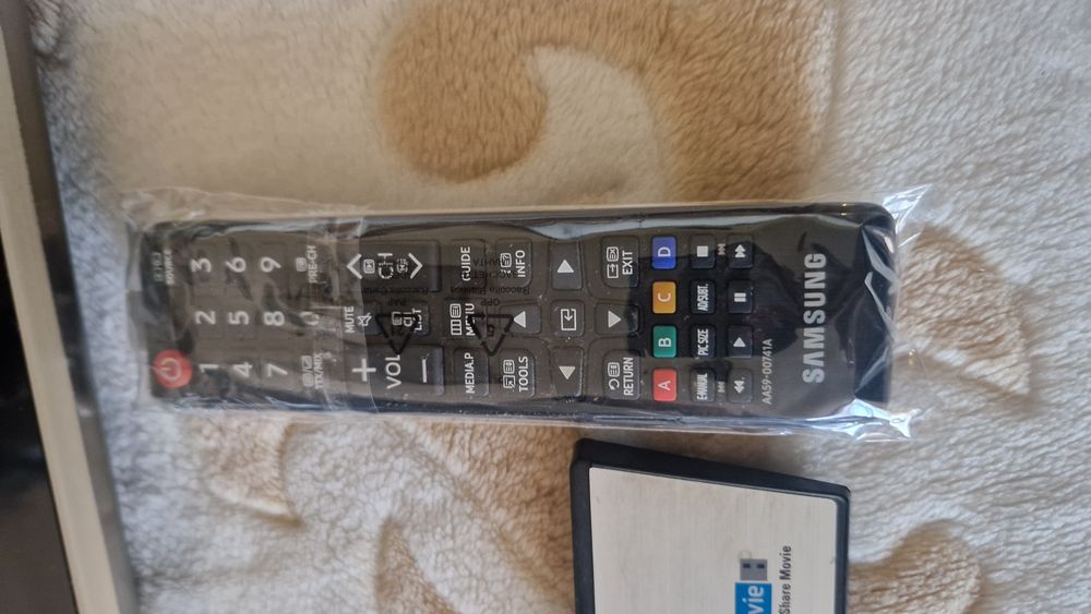 Samsung 31,5" T32E310EX Full HD LED 2HDMI TV-monitor