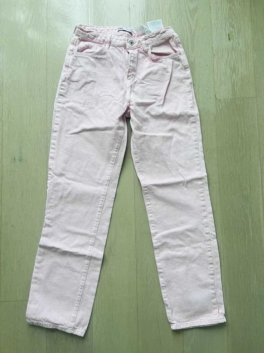 FLASH SALE! Zara Super High Waist Straight Leg Jean