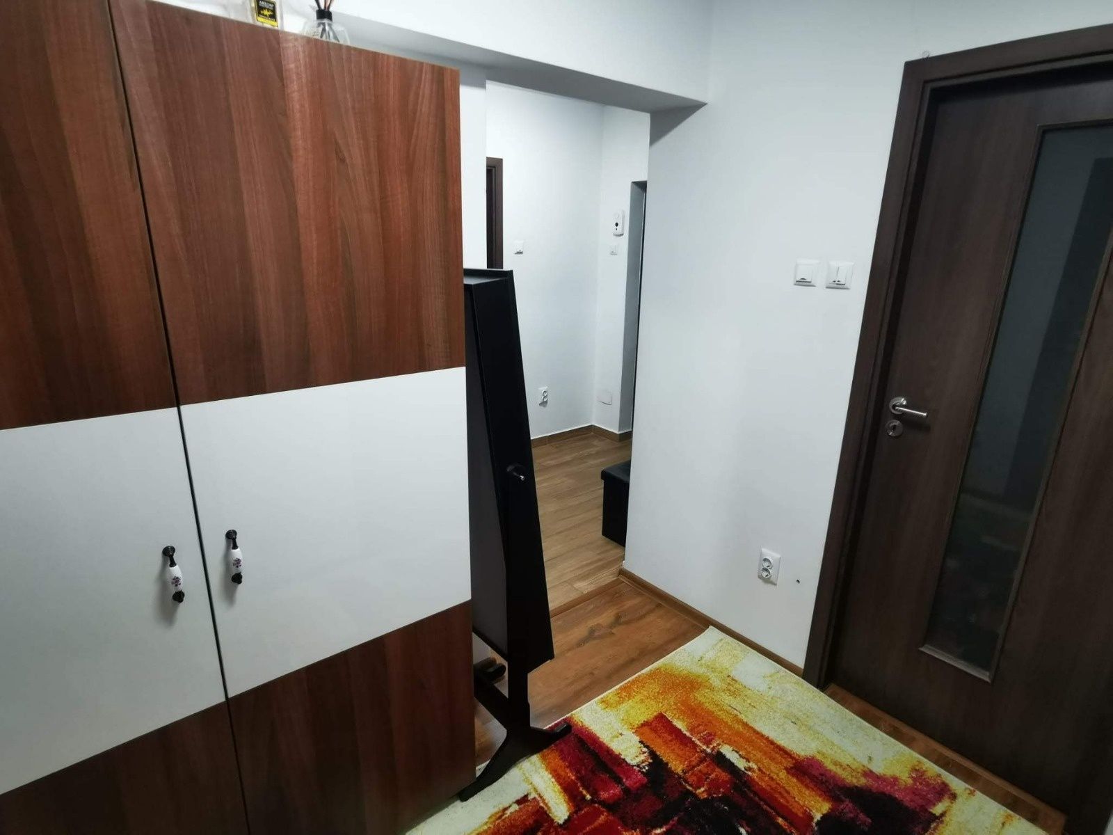 Apartament 3 camere Gara-Octav Băncilă