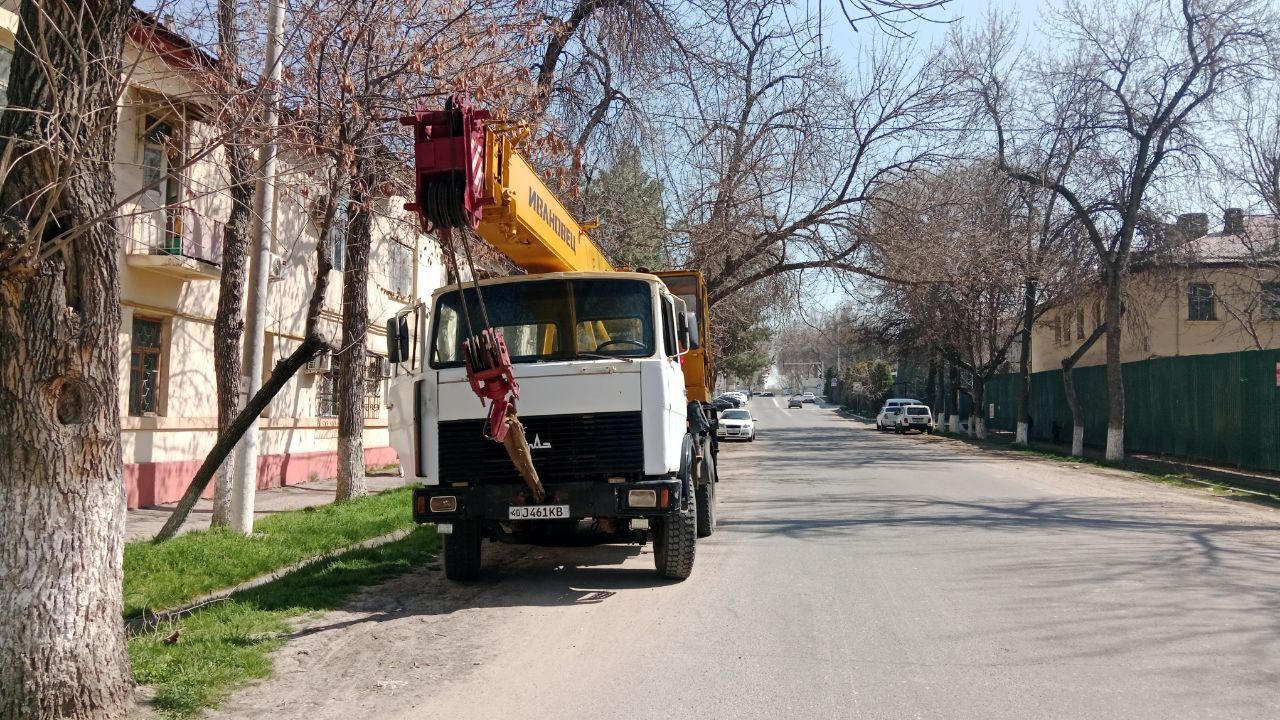 Автокран маз 16тонн 18метр