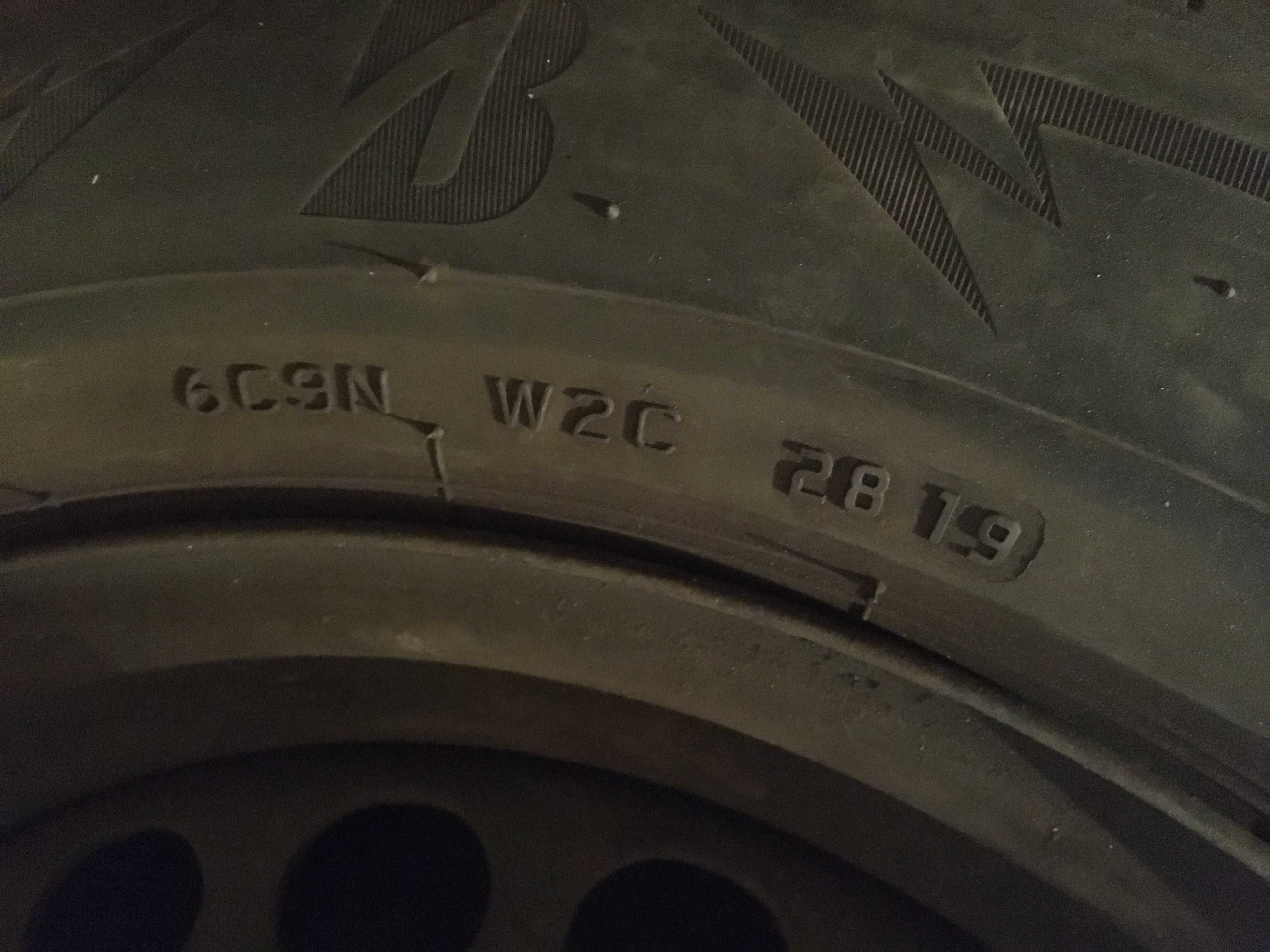 4 зимни гуми с метални джанти Bridgestone Blizzak 195/65 R15 DOT 2819