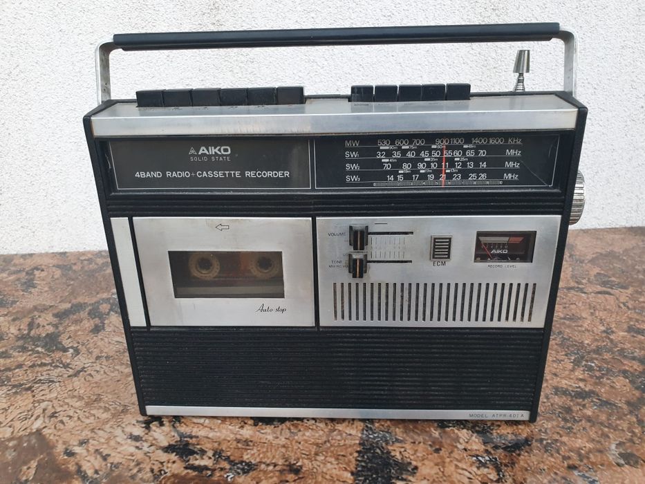 Radio Casetofon AICO model ATPR -401A  Made in Japan