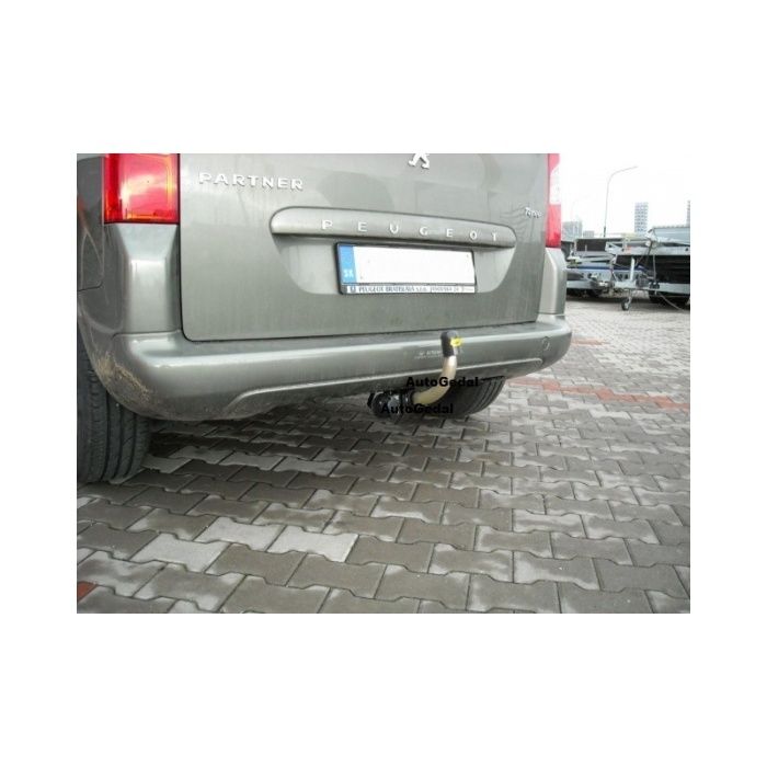 Carlig remorcare Peugeot Partner - Omologat RAR si EU - 5 ani Garantie