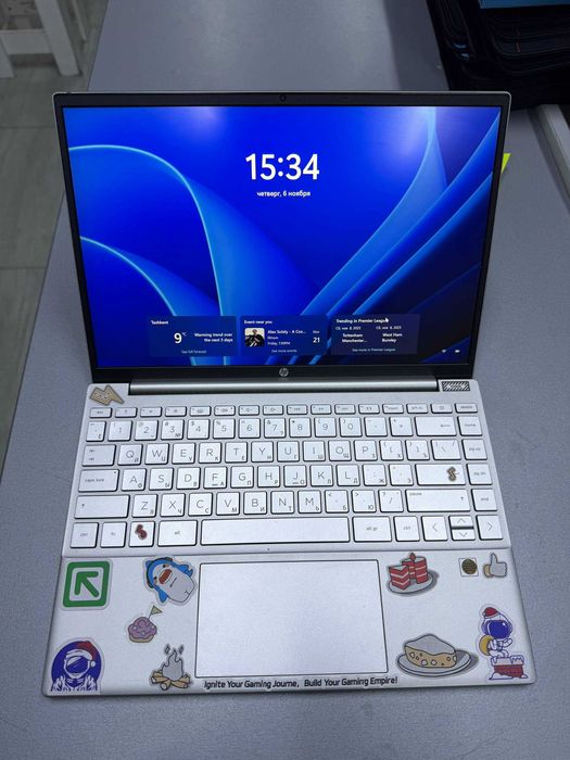 Продается ноутбук HP Pavilion Aero {R7-5825U/16Gb/512Gb/13,3" WUXGA}