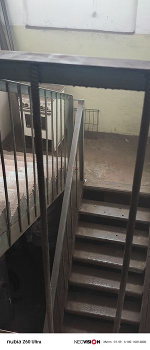 Задаётся в аренду второй этаж помешение