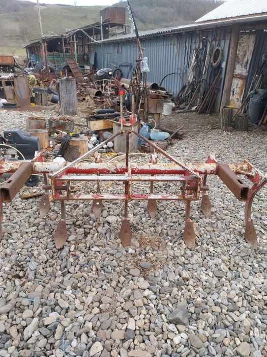 Utilaje agricole , plug huard , plug lemken , gruber , disc