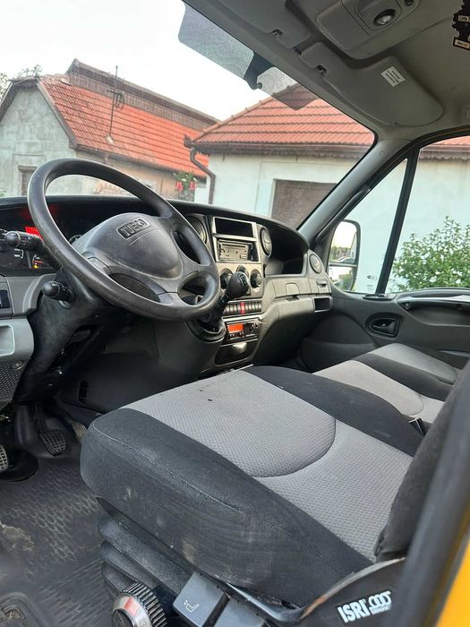 Iveco 65C170 basculabil pe 3 parti