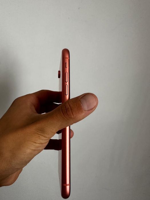 Iphone xr (64gb)