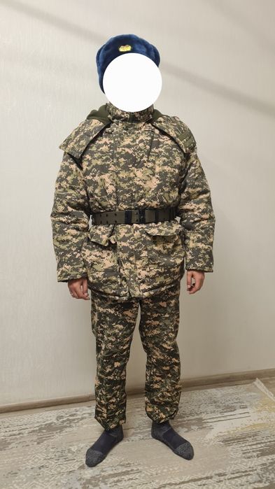 Теплый военный бушлат