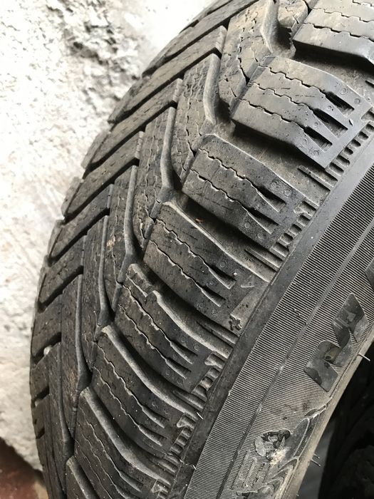 Зимни гуми 2бр.205/60R16