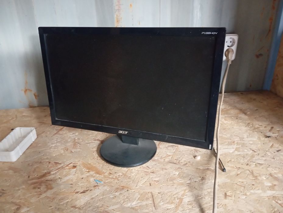Продам монитор без шнура