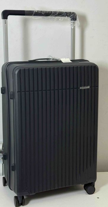Чемодан полипропилен,размер L