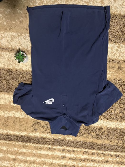 tricou nike albastru