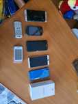 Vând 18 telefoane defecte