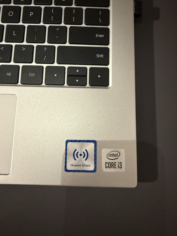 Huawei matebook d14