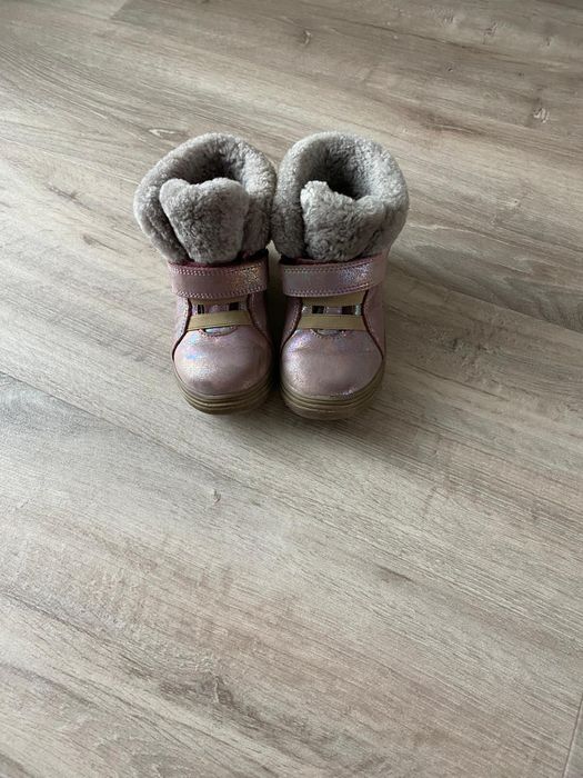 Ghete de iarna din piele impermeabile