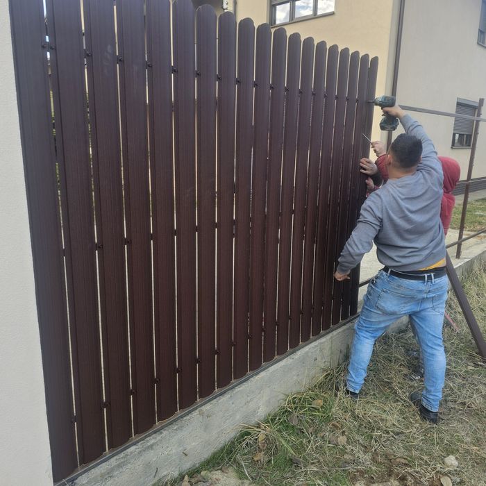 Garduri din sipca metalica, plasa, tabla, BCA, panou tip jaluzele