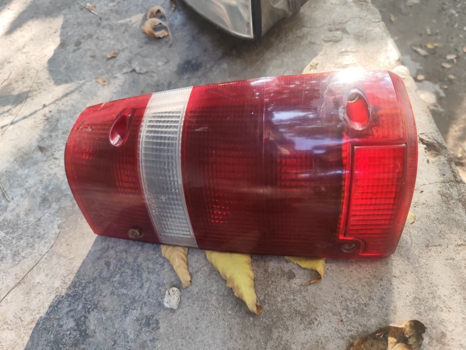 Десен е стоп за opel frontera от  88 до 94/ 3 врати