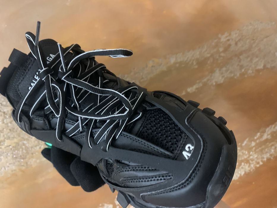 Vand balenciaga track led full box accesori