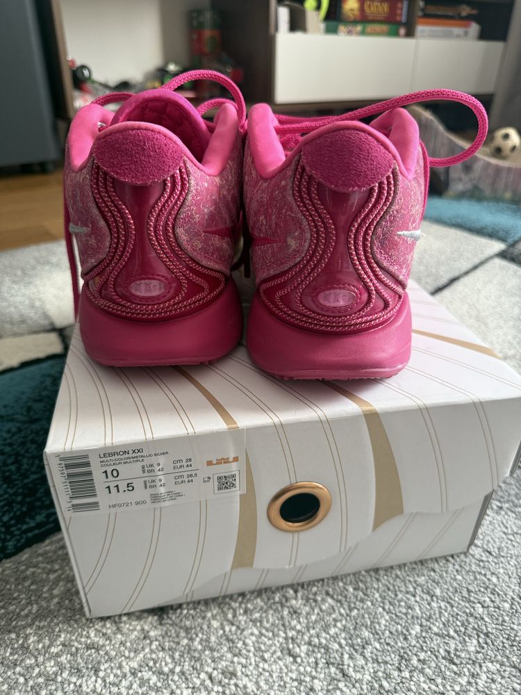 Pantofi LeBron XXI Prime Year