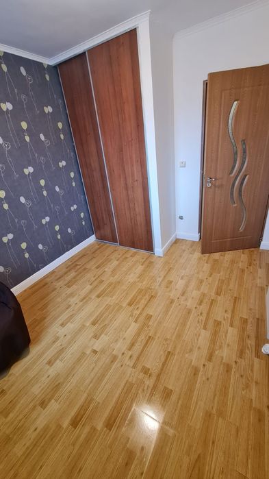 Vând apartament cu 2 camere