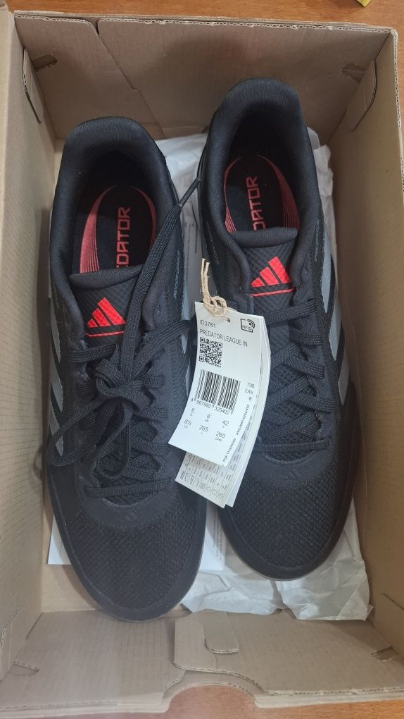 Adidas predator league in