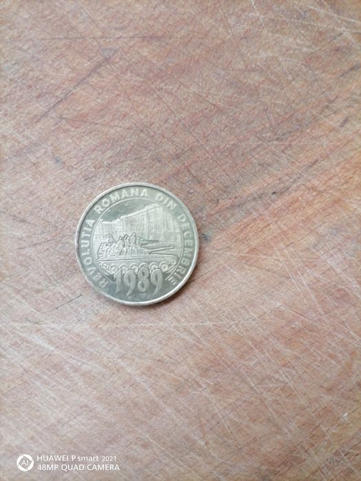 Moneda de 5 lei și alte monede